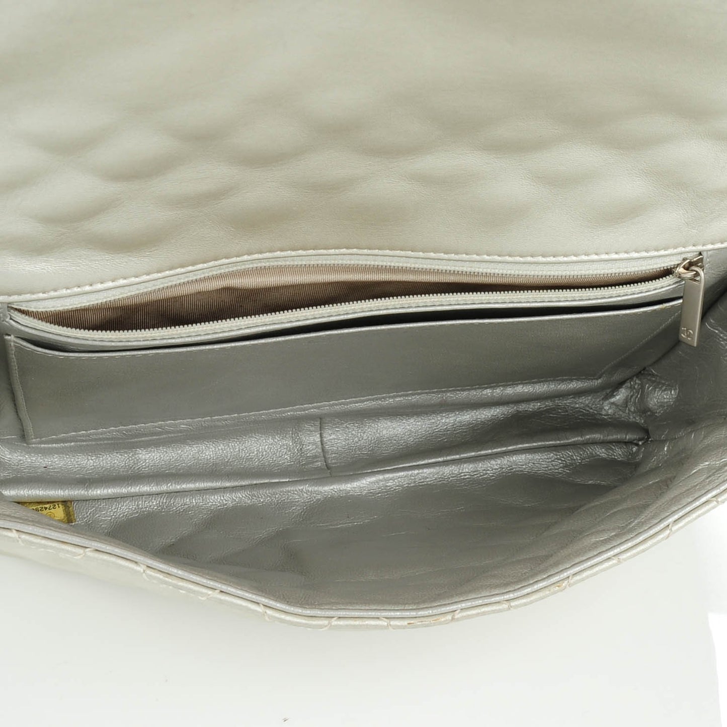 Metallic Calfskin Quilted 2.55 Reissue Clutch Silver