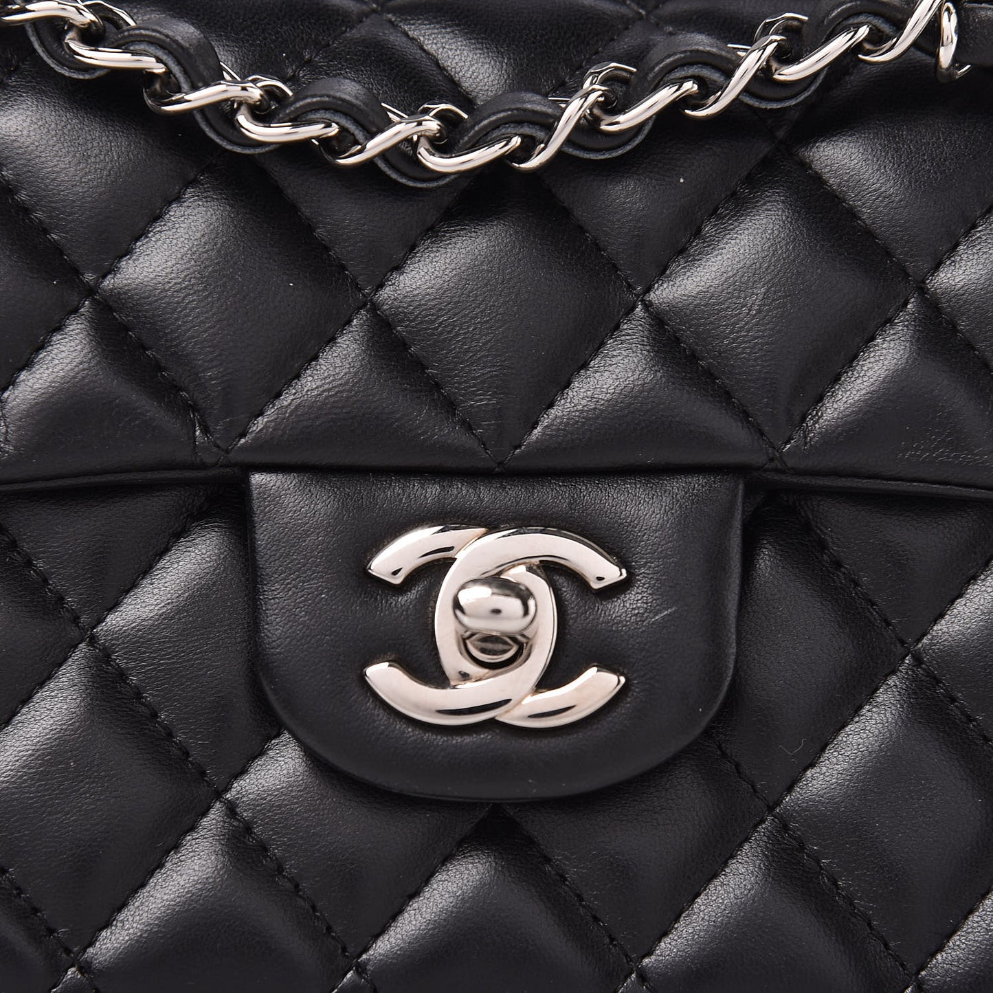 Lambskin Quilted East West Flap Black