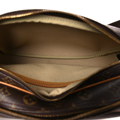 Louis Vuitton Monogram Reporter PM 6 of 9