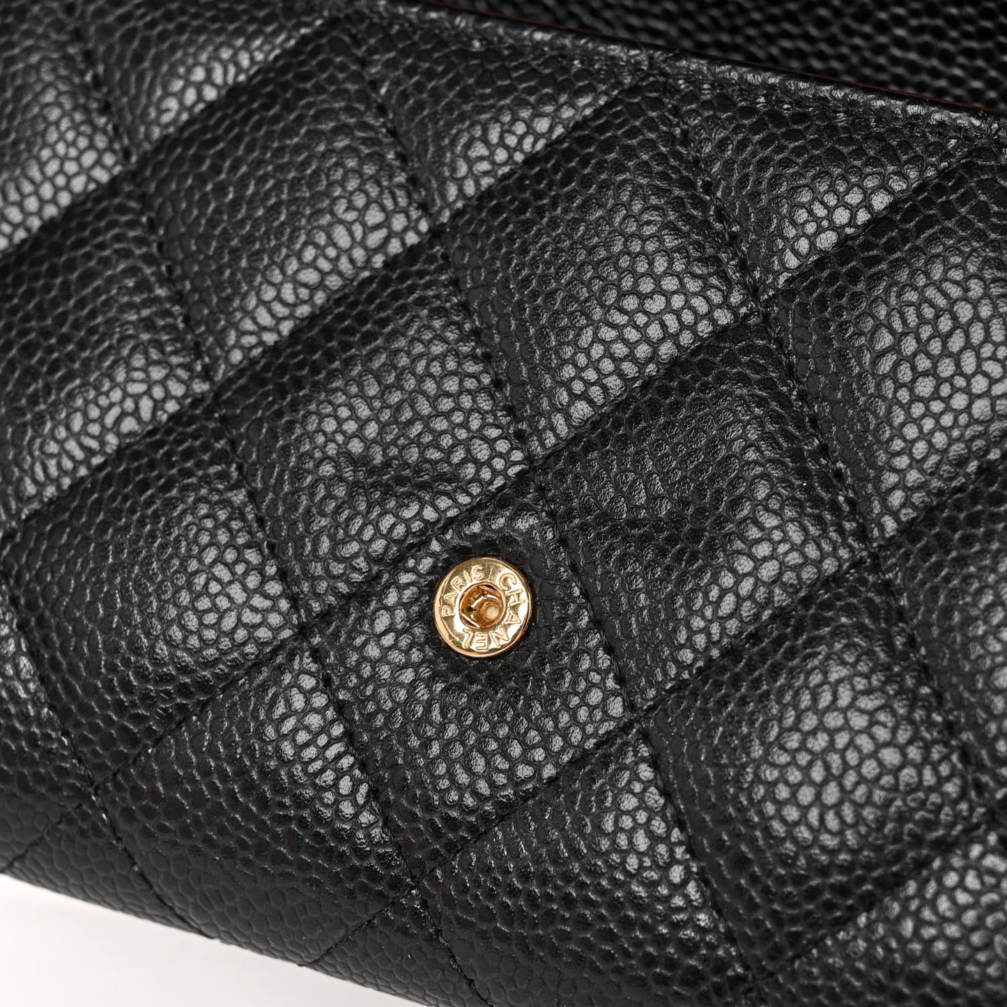 Caviar Quilted Large Gusset Flap Wallet Black