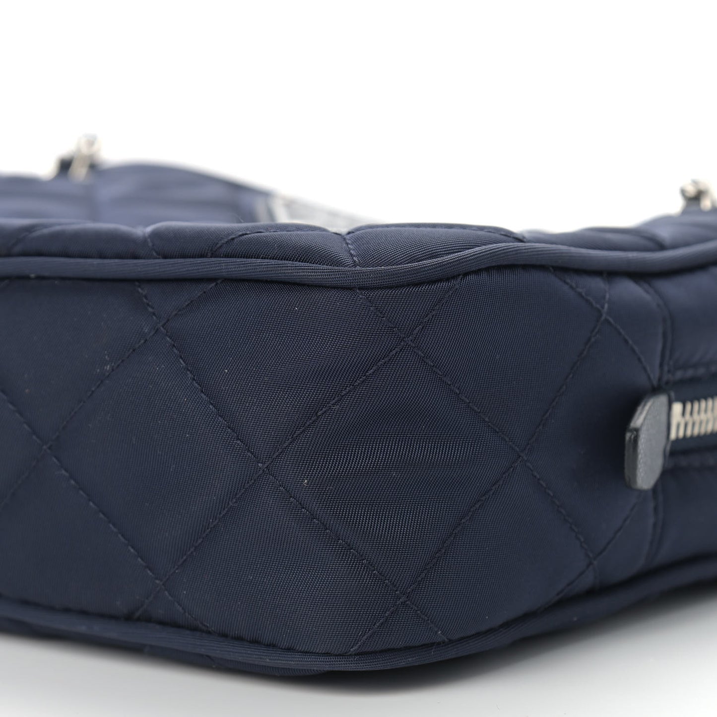 Nylon Tessuto Impuntu Quilted Crossbody Bag Baltico