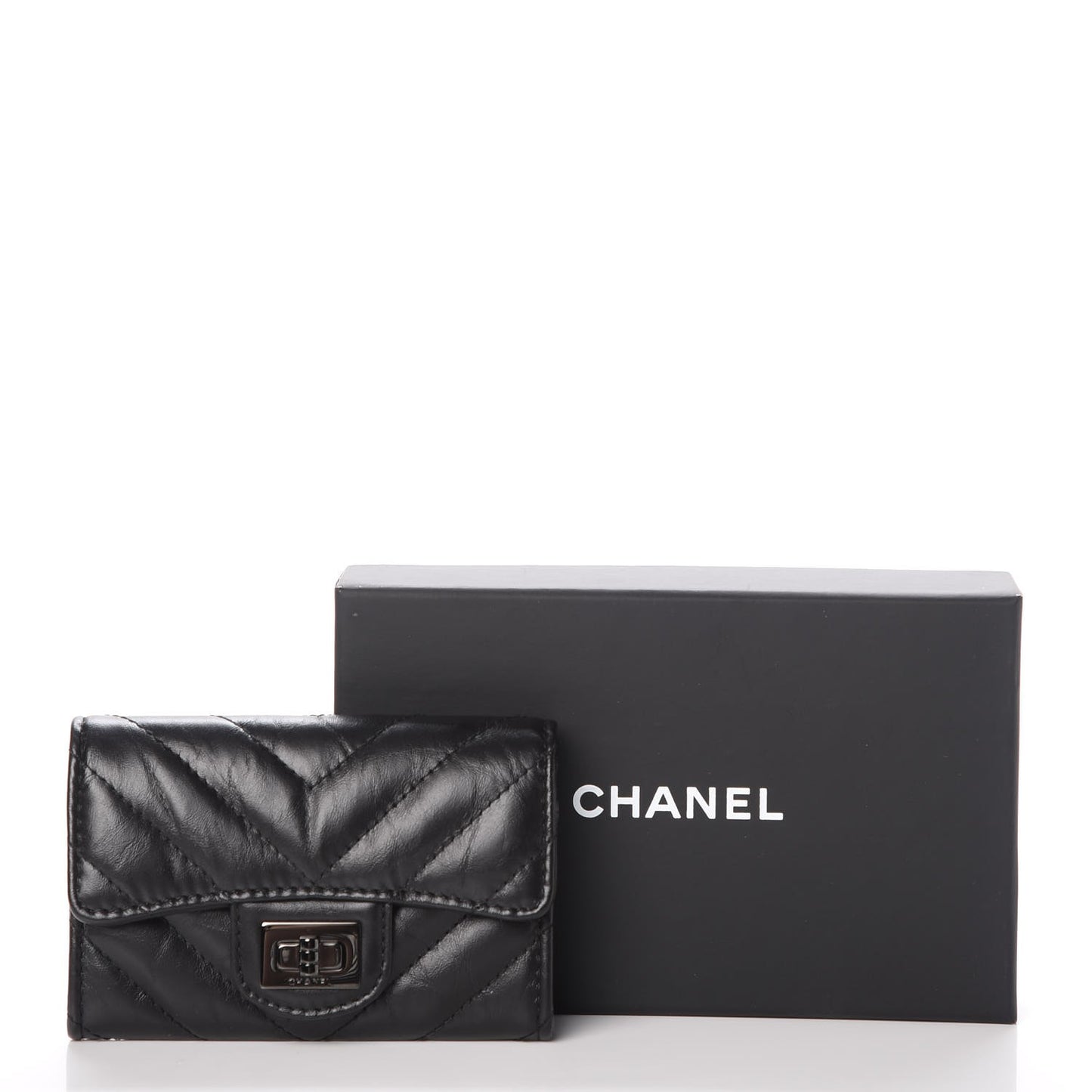 Aged Calfskin Chevron Reissue Card Holder Wallet So Black