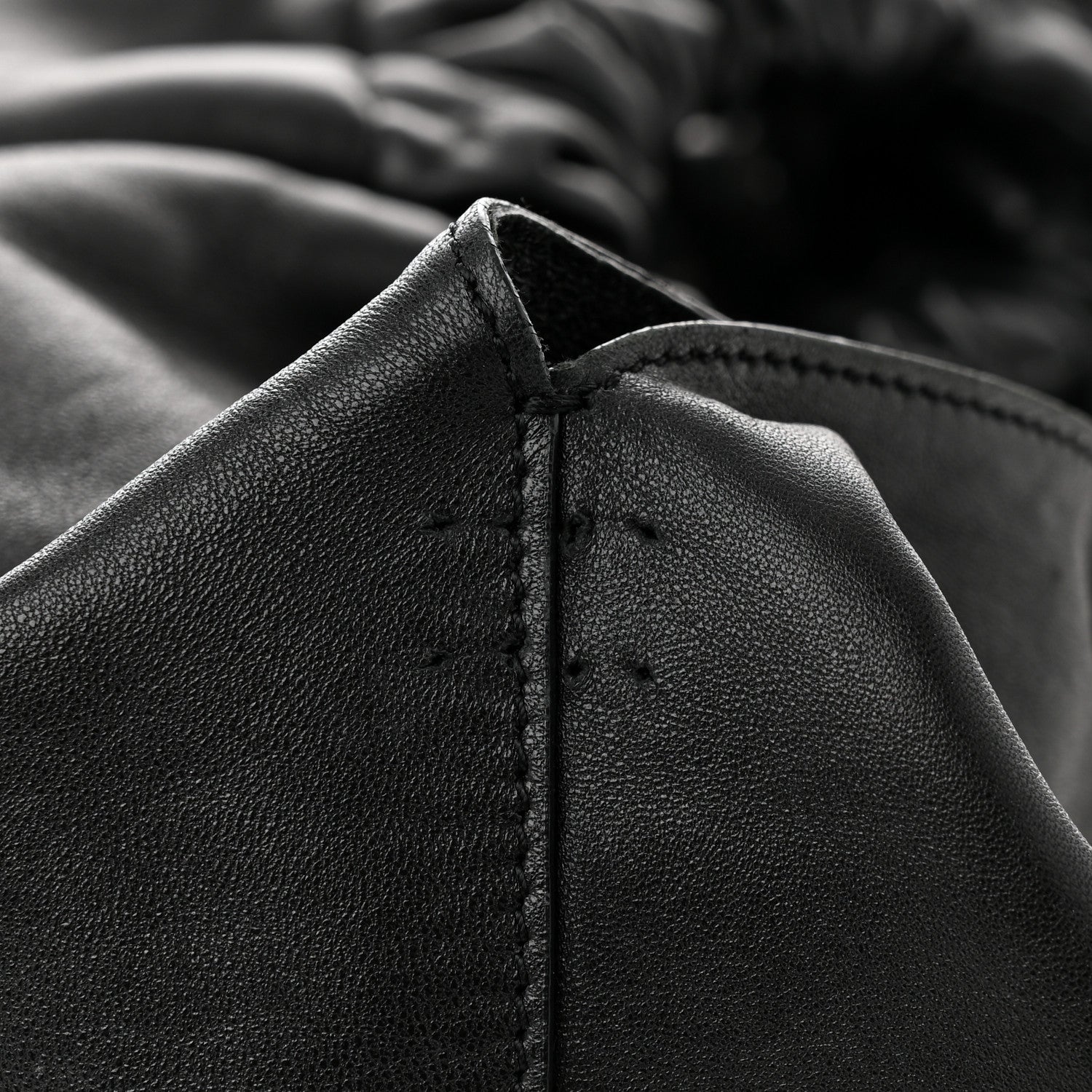 The Row Calfskin Double Circle Bag Black 11 of 11