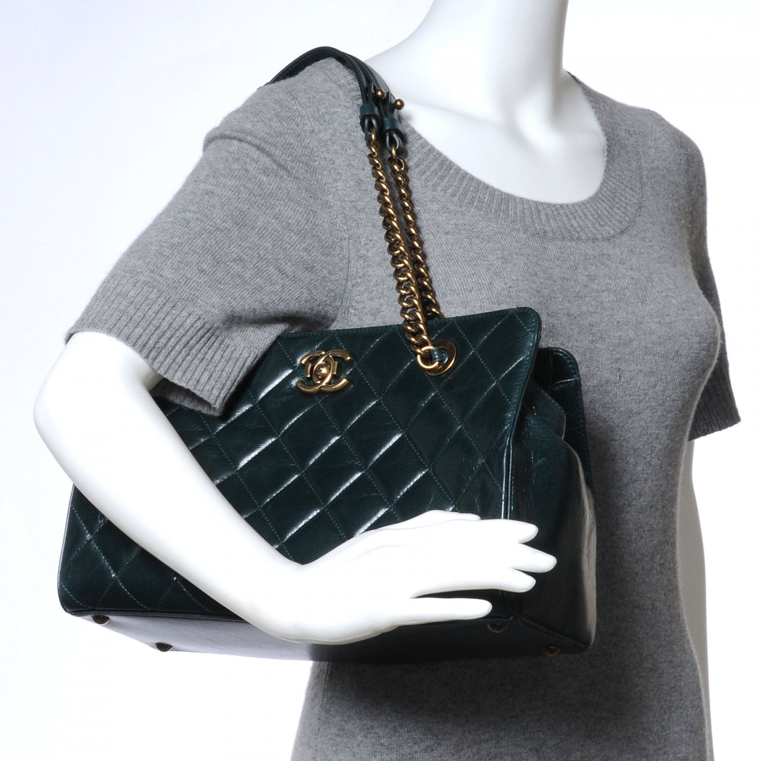 Chanel Calfskin Perfect Edge Tote Dark Green 2 of 10