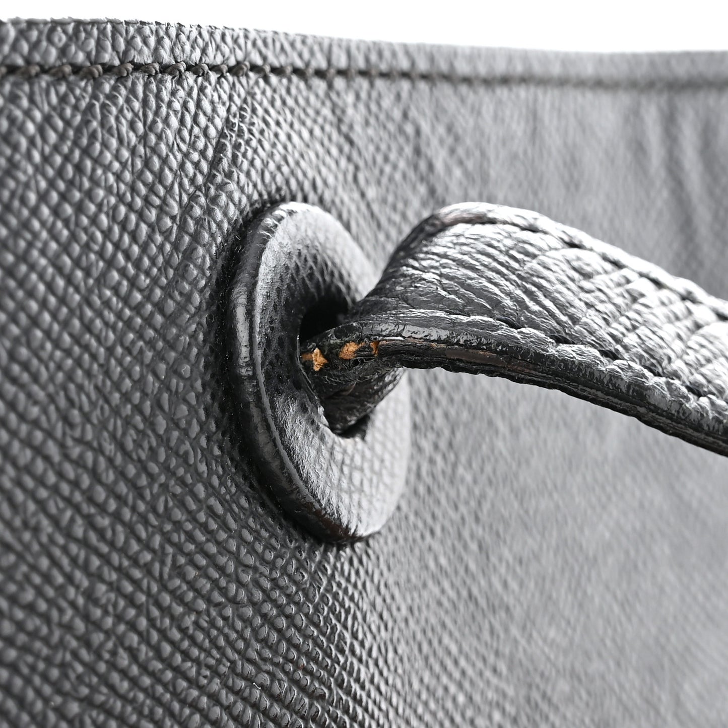 Caviar Tote Black