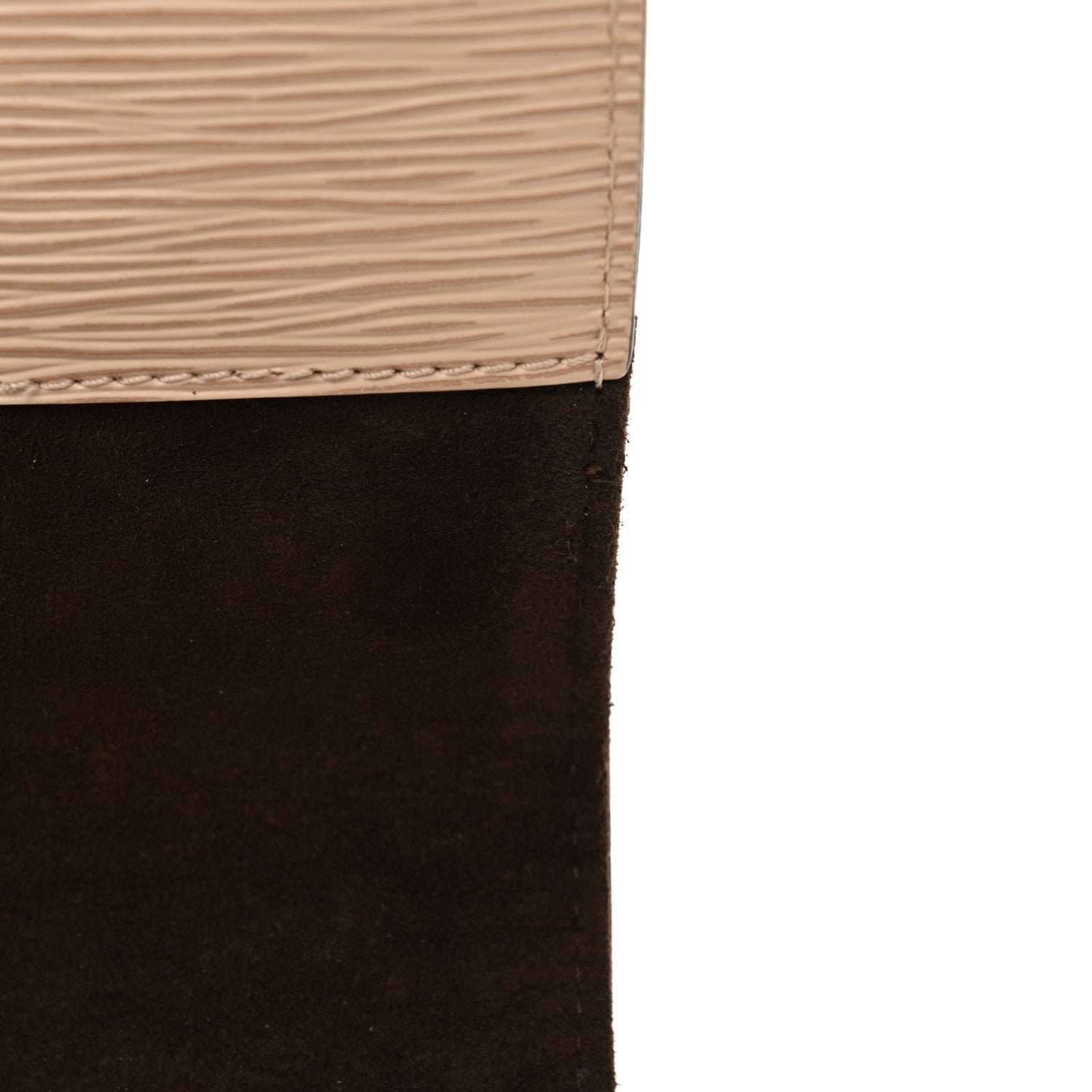 Louis Vuitton Epi Cluny MM Dune 12 of 23