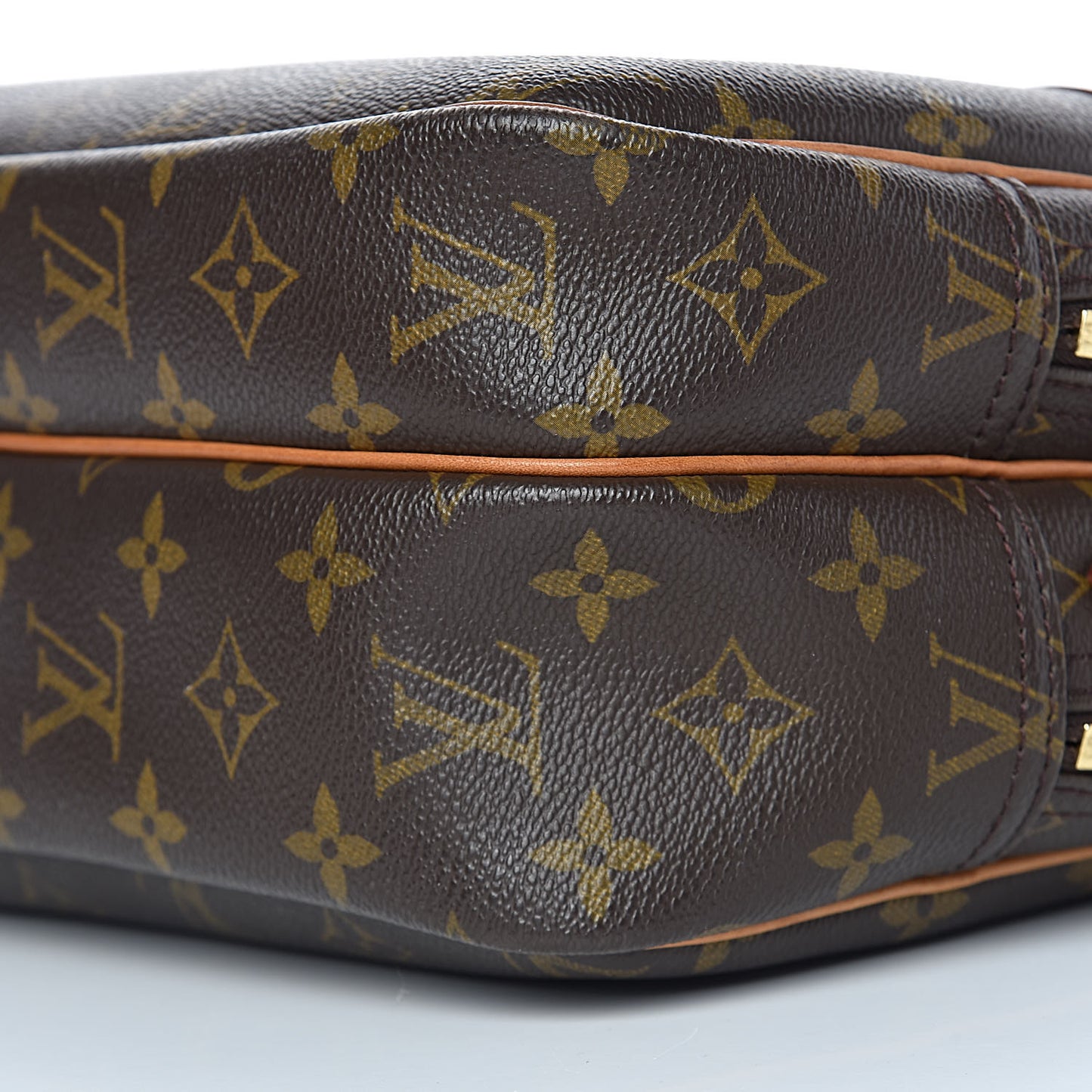 Monogram Reporter PM
