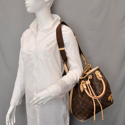 Louis Vuitton Monogram Neo 2 of 8