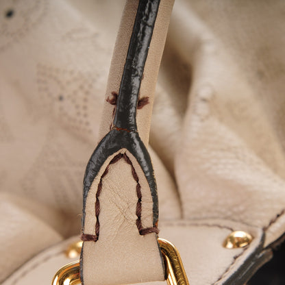 Louis Vuitton Mahina XXL Gris 9 of 16