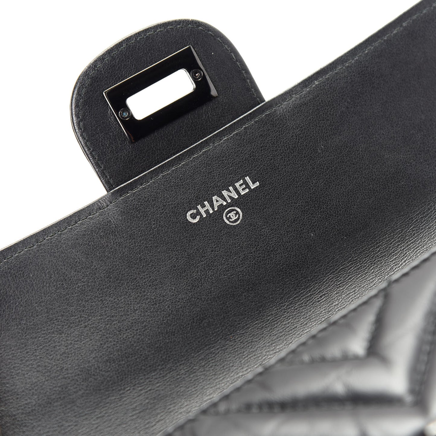Aged Calfskin Chevron Quilted 2.55 Reissue Flap Wallet So Black