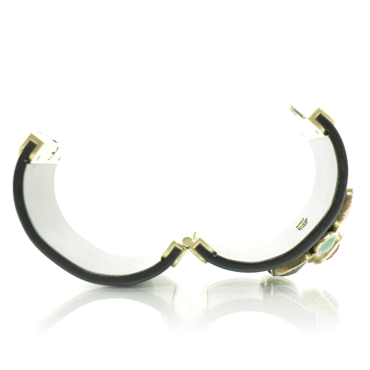 Chanel Resin CC Cabochon Cuff Black 5 of 7