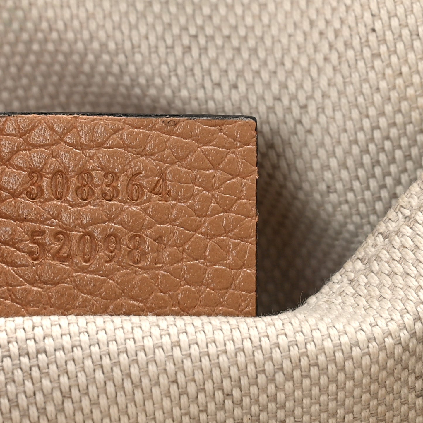 Pebbled Calfskin Small Soho Disco Bag Camelia