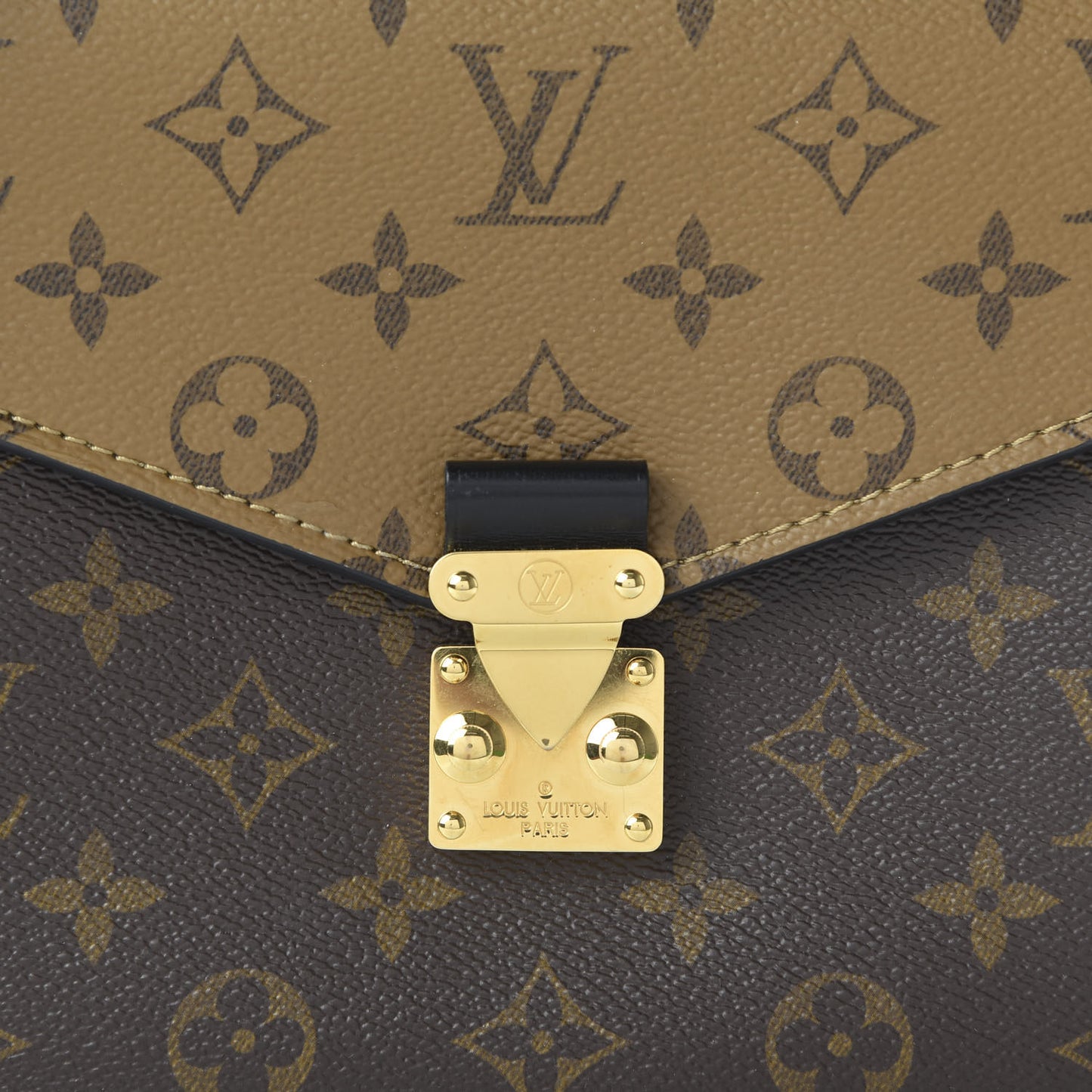 Reverse Monogram Pochette Metis