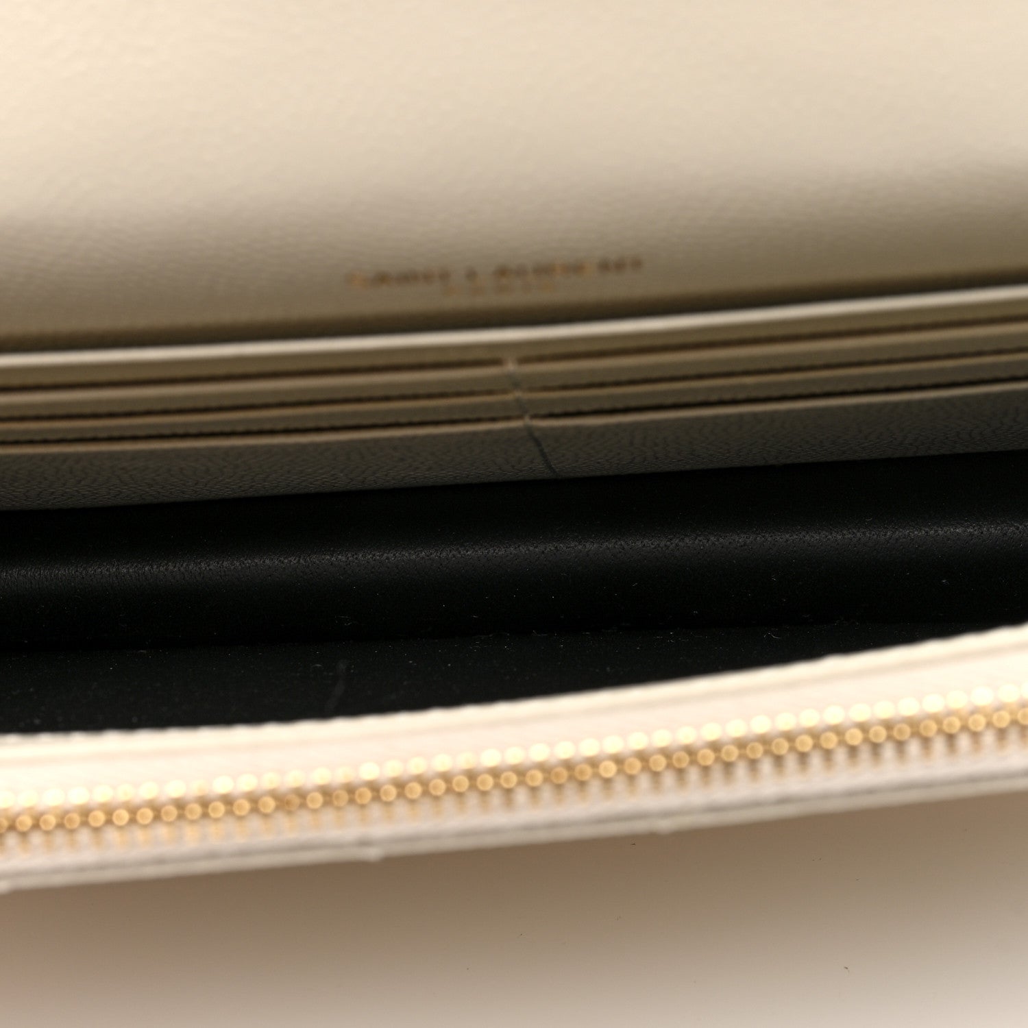 Saint Laurent Grain De Poudre Matelasse Chevron Monogram Envelope Chain Wallet Crema Soft 5 of 9