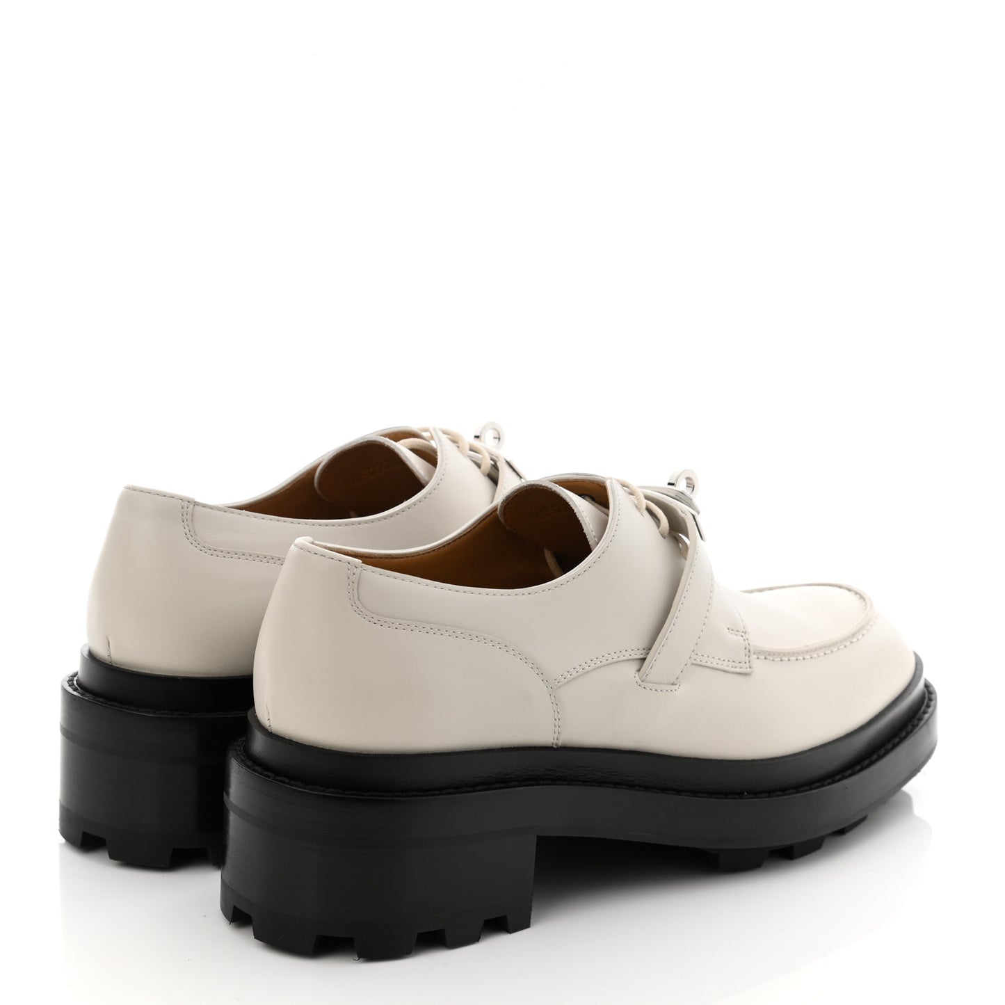 Glossed Calfskin First Derby 38 Beige Glaise