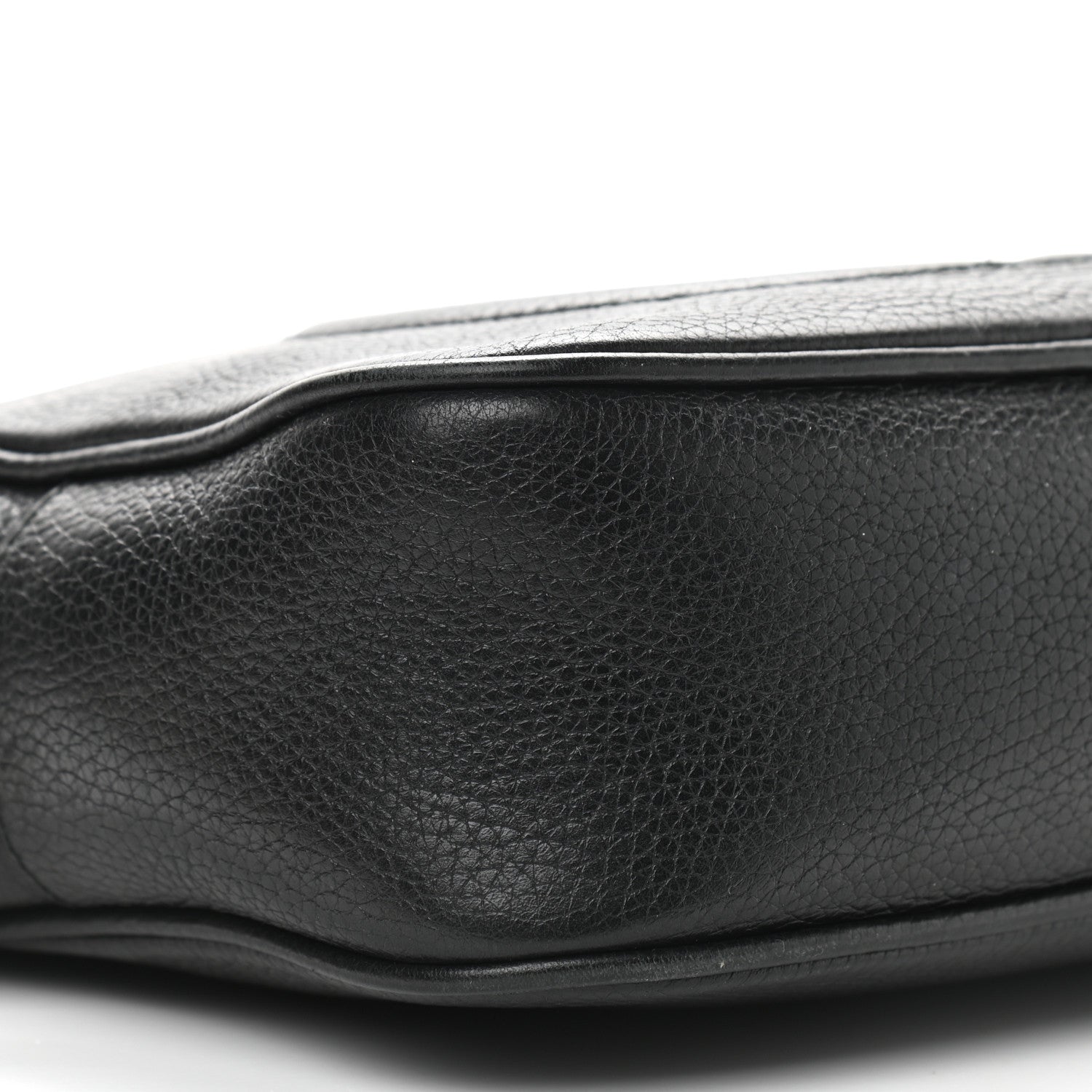 Gucci Pebbled Calfskin Small Soho Disco Bag Black 9 of 16