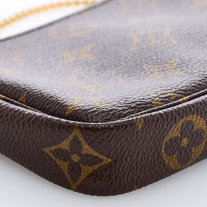 Louis Vuitton Monogram Mini Pochette Accessories 6 of 7