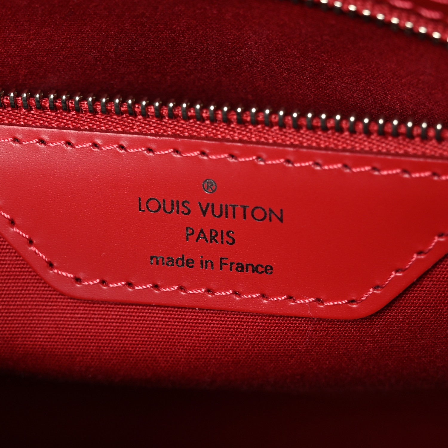 Louis Vuitton Epi Brea MM Carmine 6 of 9