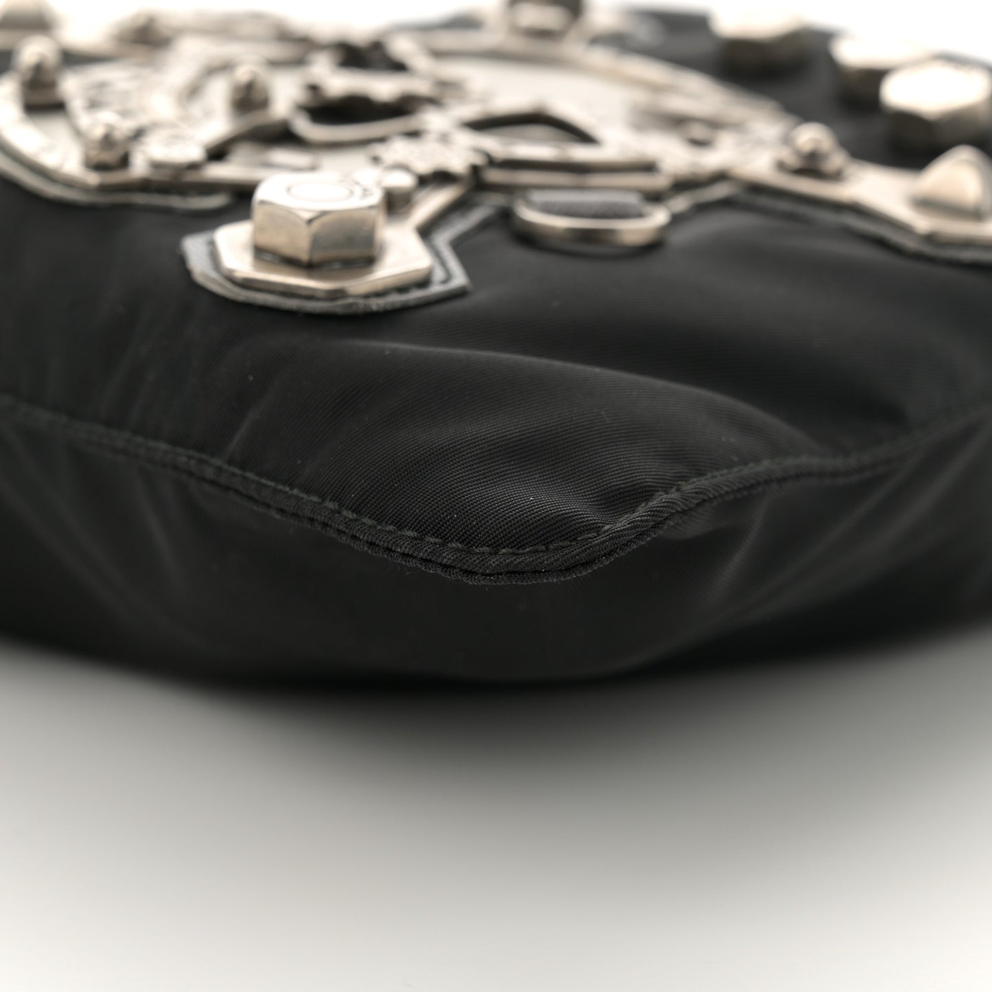 Tessuto Nylon Saffiano Skull Flat Messenger Bag Black