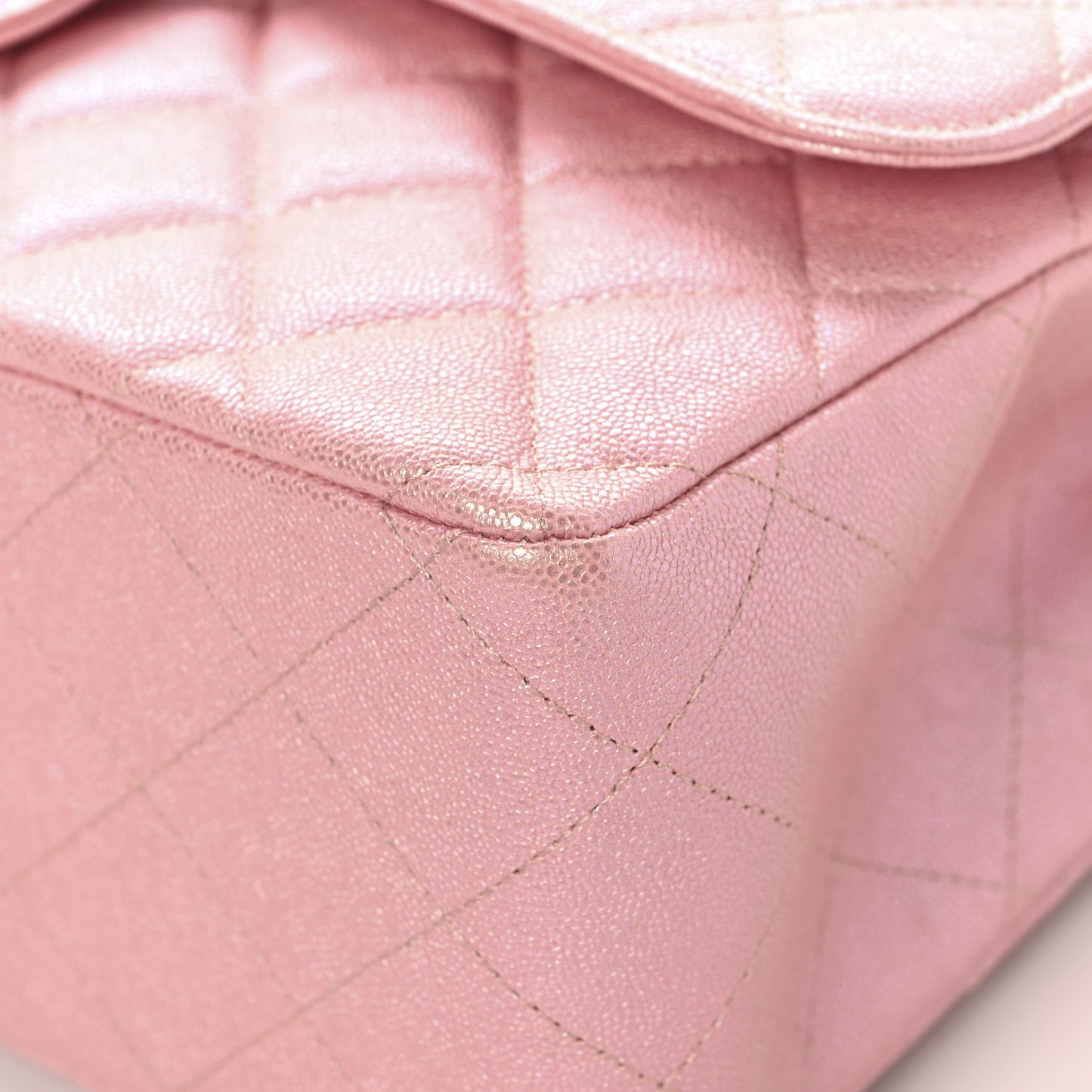 Iridescent Caviar Quilted Jumbo Double Flap Rose Pink