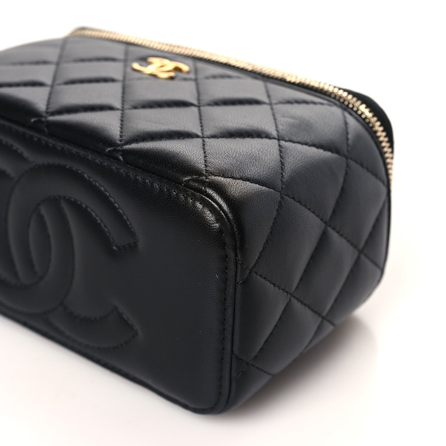 Lambskin Quilted Metal Small Top Handle Vanity Case With Chain Black