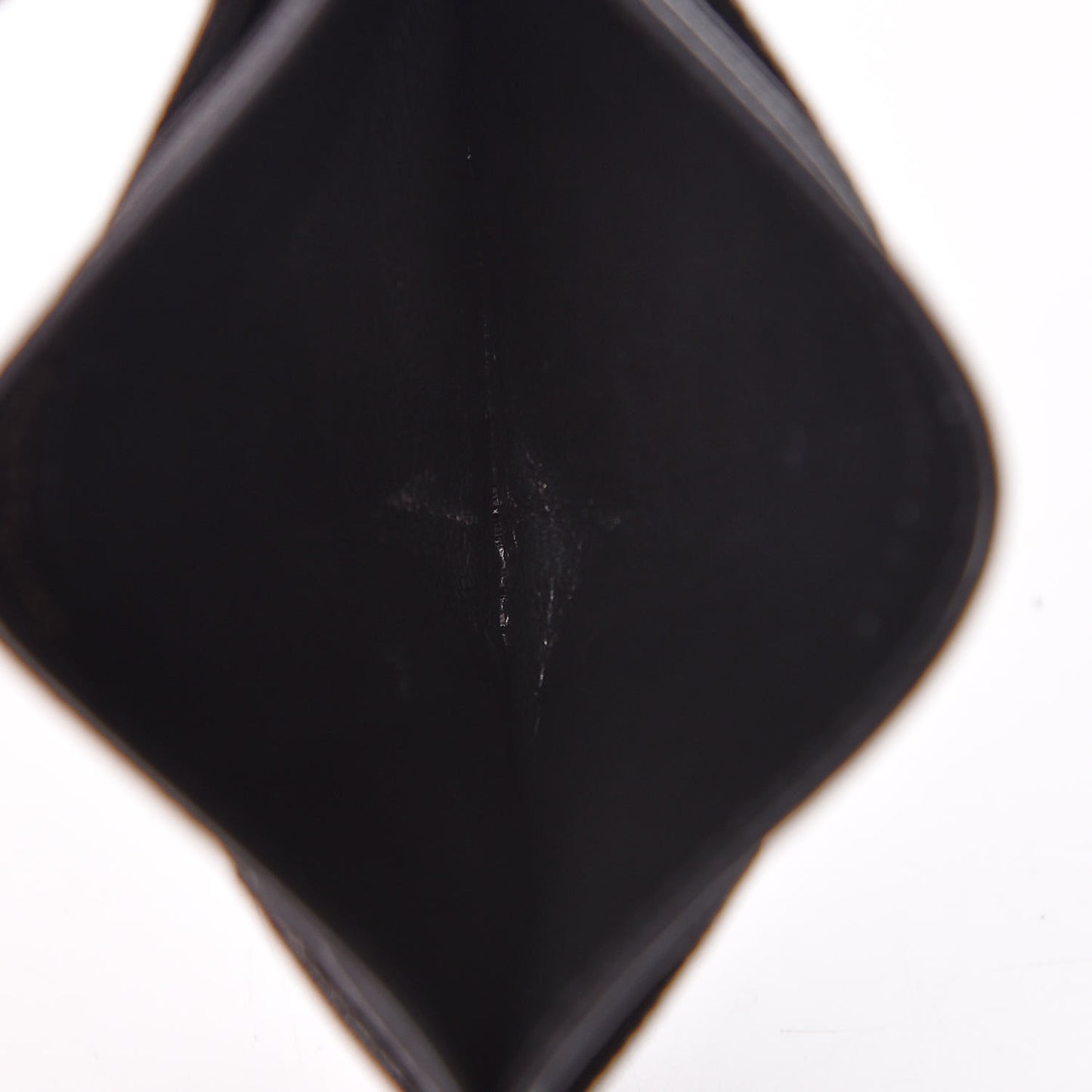 Grain De Poudre Matelasse Chevron Monogram Credit Card Case Black