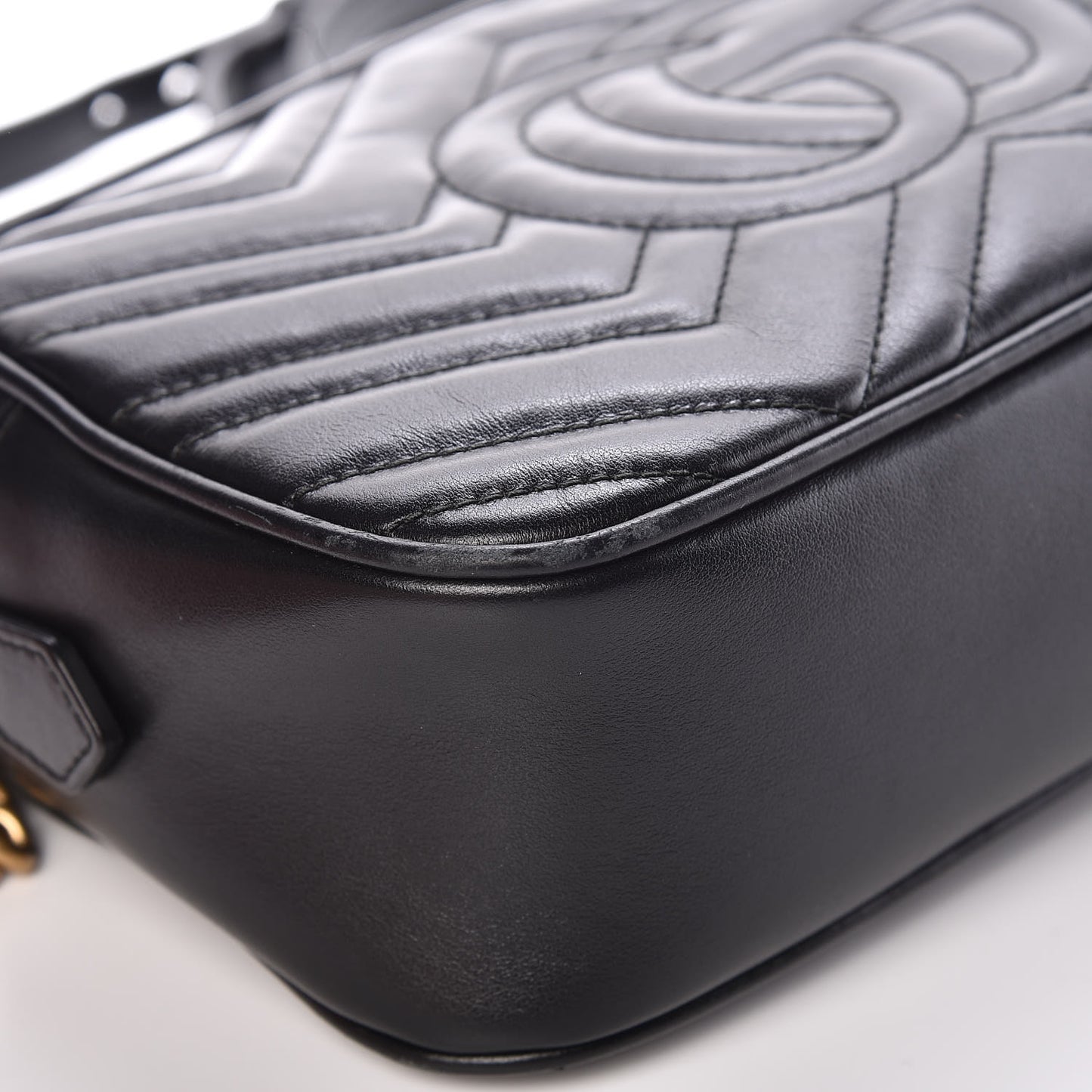Calfskin Matelasse Small GG Marmont Chain Shoulder Bag Black