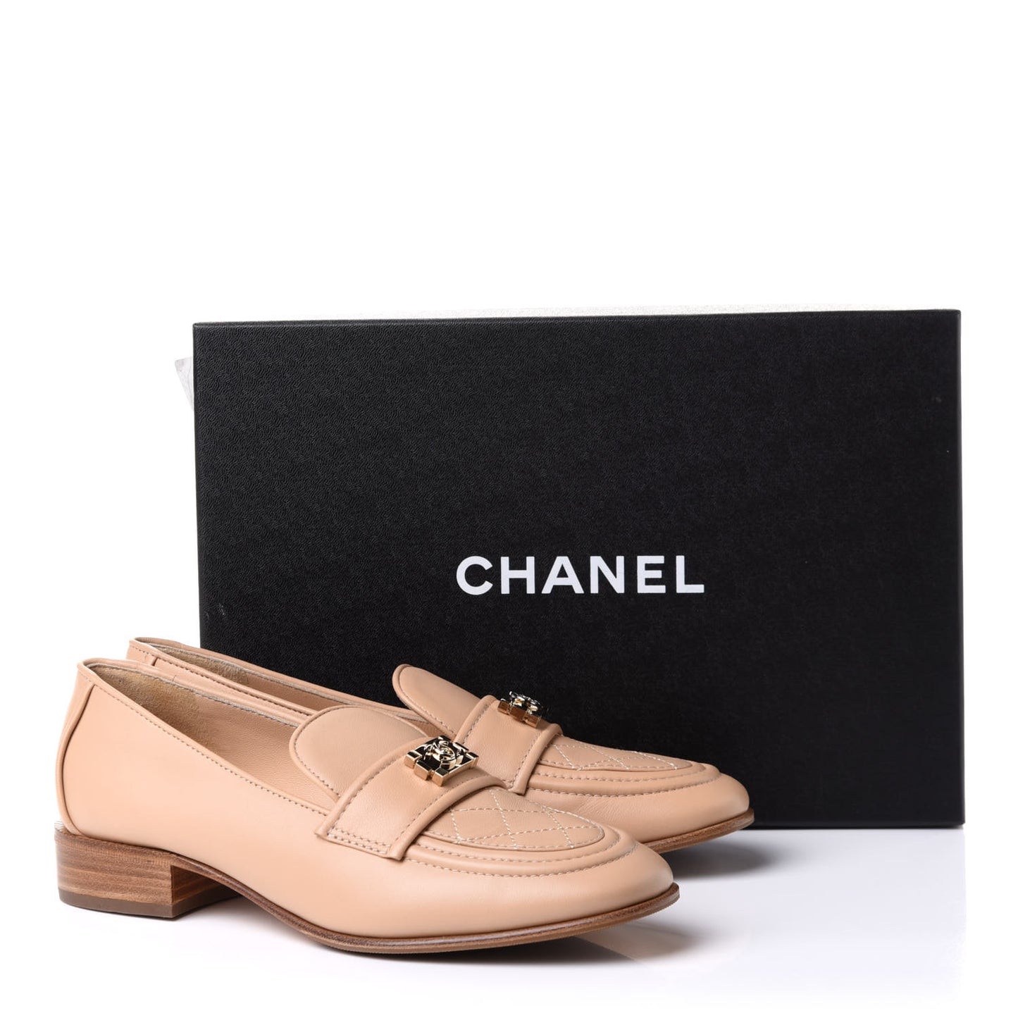 Lambskin Quilted Womens CC Loafers 37 Beige