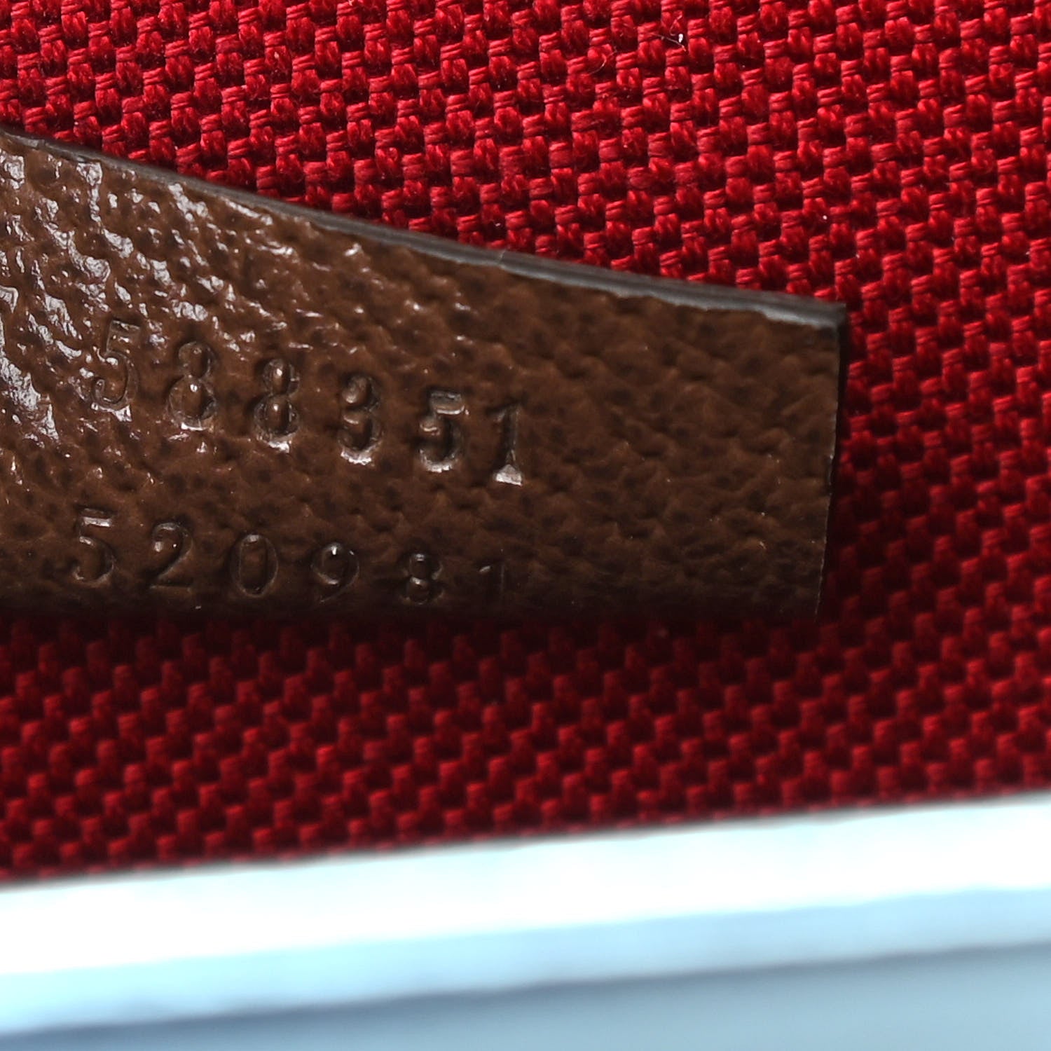 Gucci GG Supreme Monogram Globe-Trotter Beauty Case Brown 9 of 11