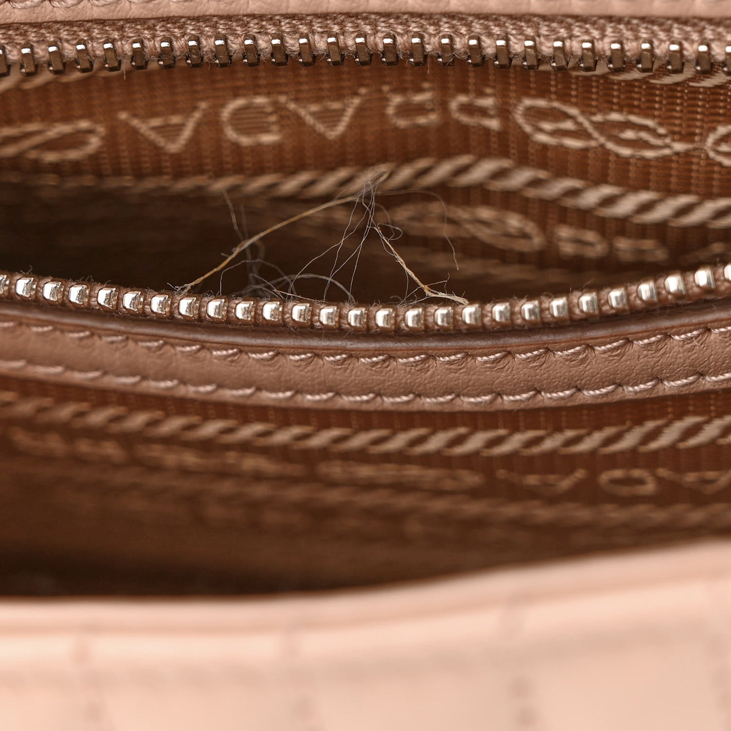 Soft Calfskin Impunture Diagramme Medium Chain Flap Shoulder Bag Cipria