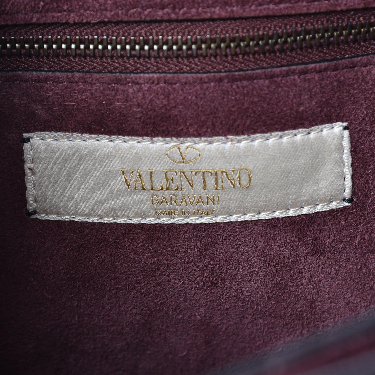 Valentino Garavani Pebbled Calfskin Medium Rockstud Rolling Flap Saddle Bag Rubin 6 of 9