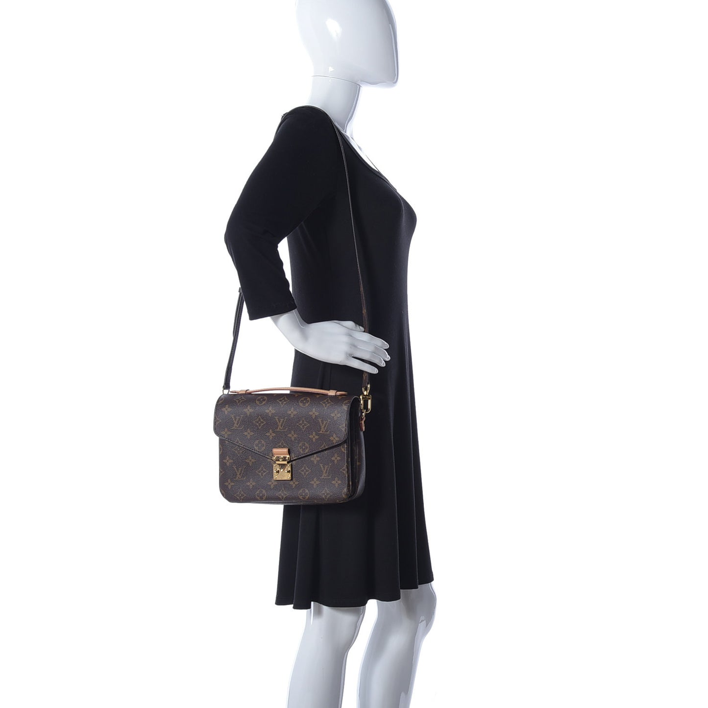 Monogram Pochette Metis