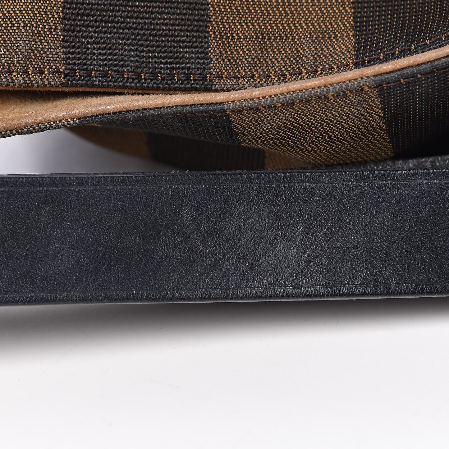 Pequin Cuoio Vegetale Large Hobo Tobacco Black Cuoio