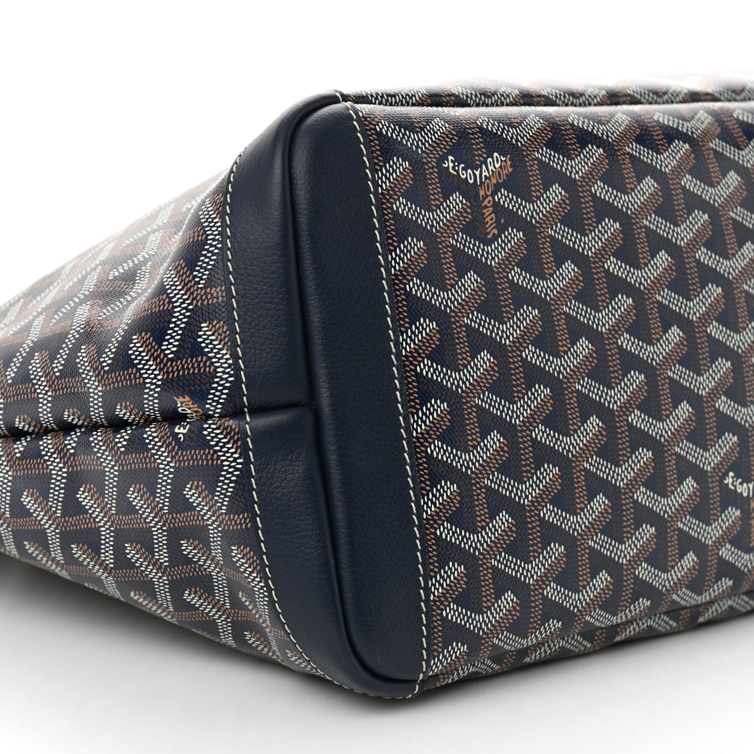 Goyard Goyardine Artois MM Navy 9 of 12