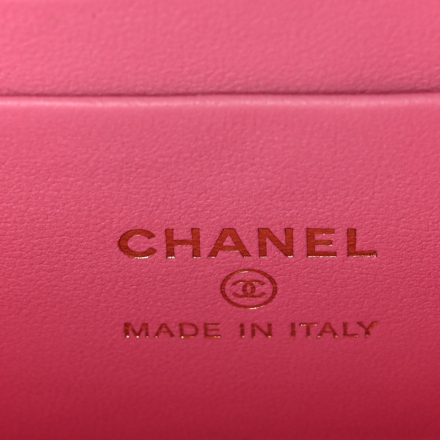 Lambskin Quilted Metal Twist Small Top Handle Vanity Case With Chain Pink