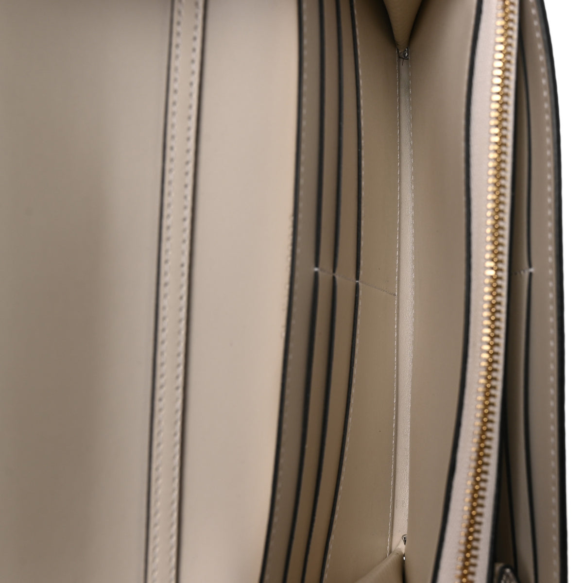 Metallic Karung Serpenti Forever Chain Wallet Beige