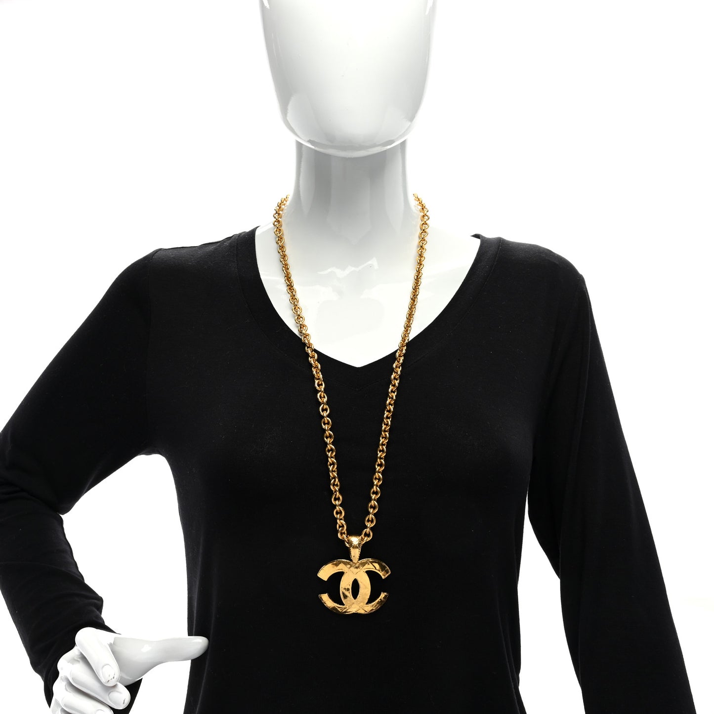 Quilted CC Long Chain Necklace Gold