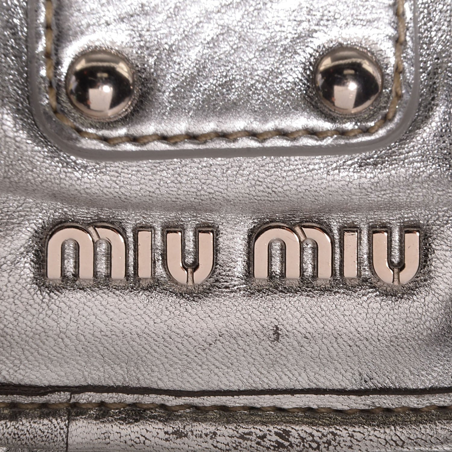 Miu Miu Nappa Matelasse Coffer Argento 8 of 9