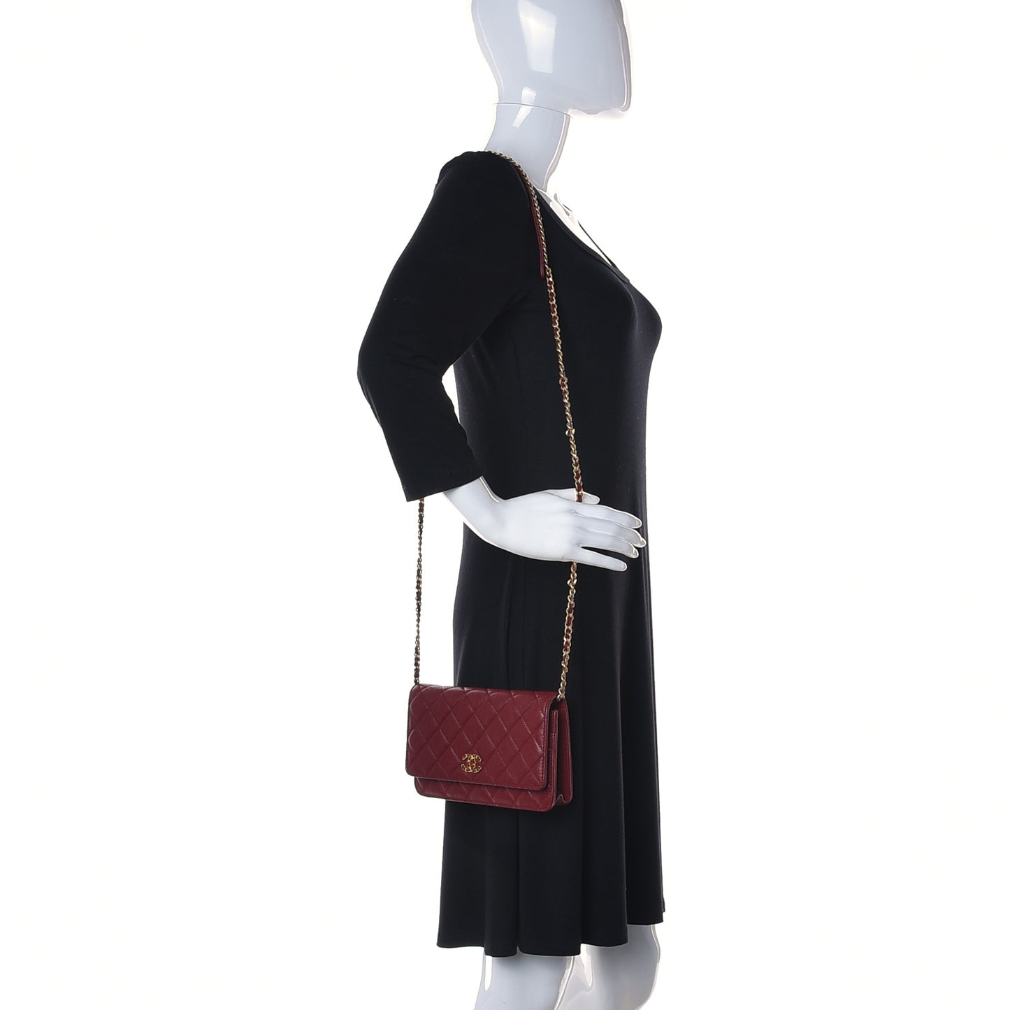 Lambskin Quilted Infinity Wallet On Chain WOC Burgundy