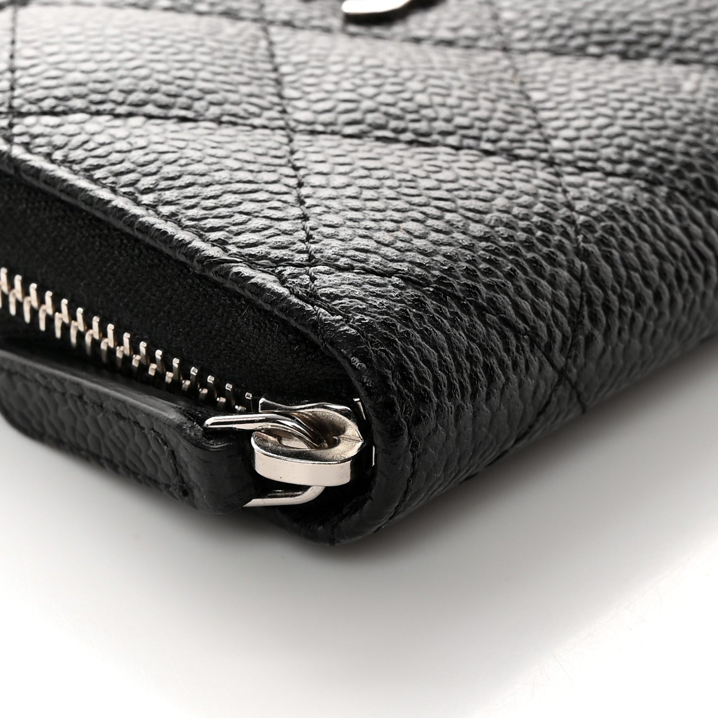 Caviar Quilted Zip Coin Purse Black