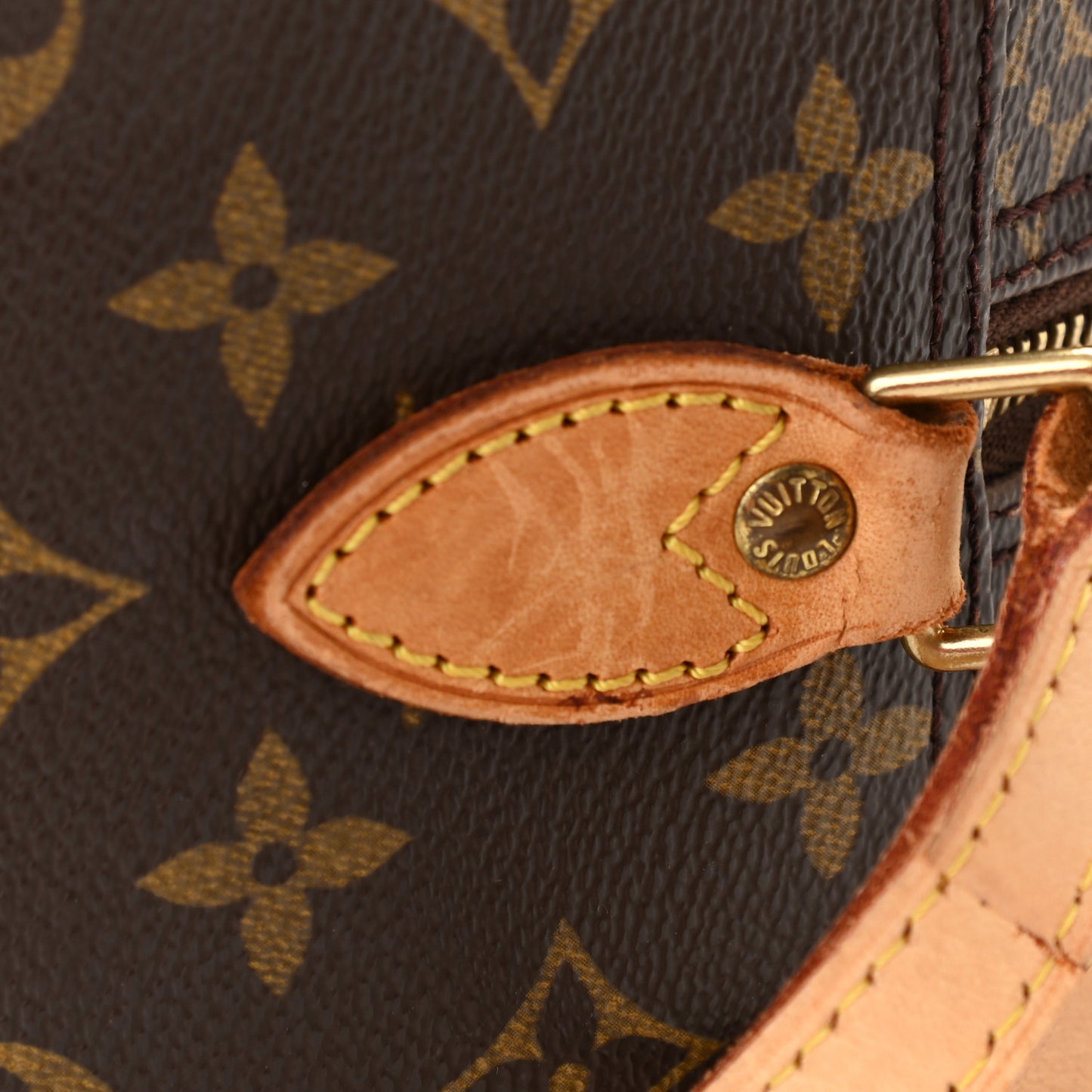 Monogram Blois