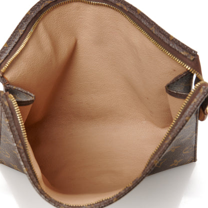 Louis Vuitton Monogram Toiletry Pouch 26 5 of 12