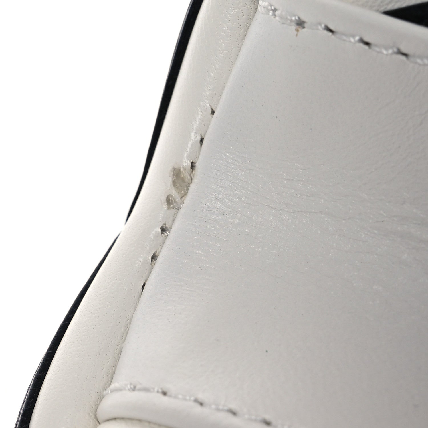 Louis Vuitton Lambskin Malletage Top Handle GO-14MM White Black 14 of 15