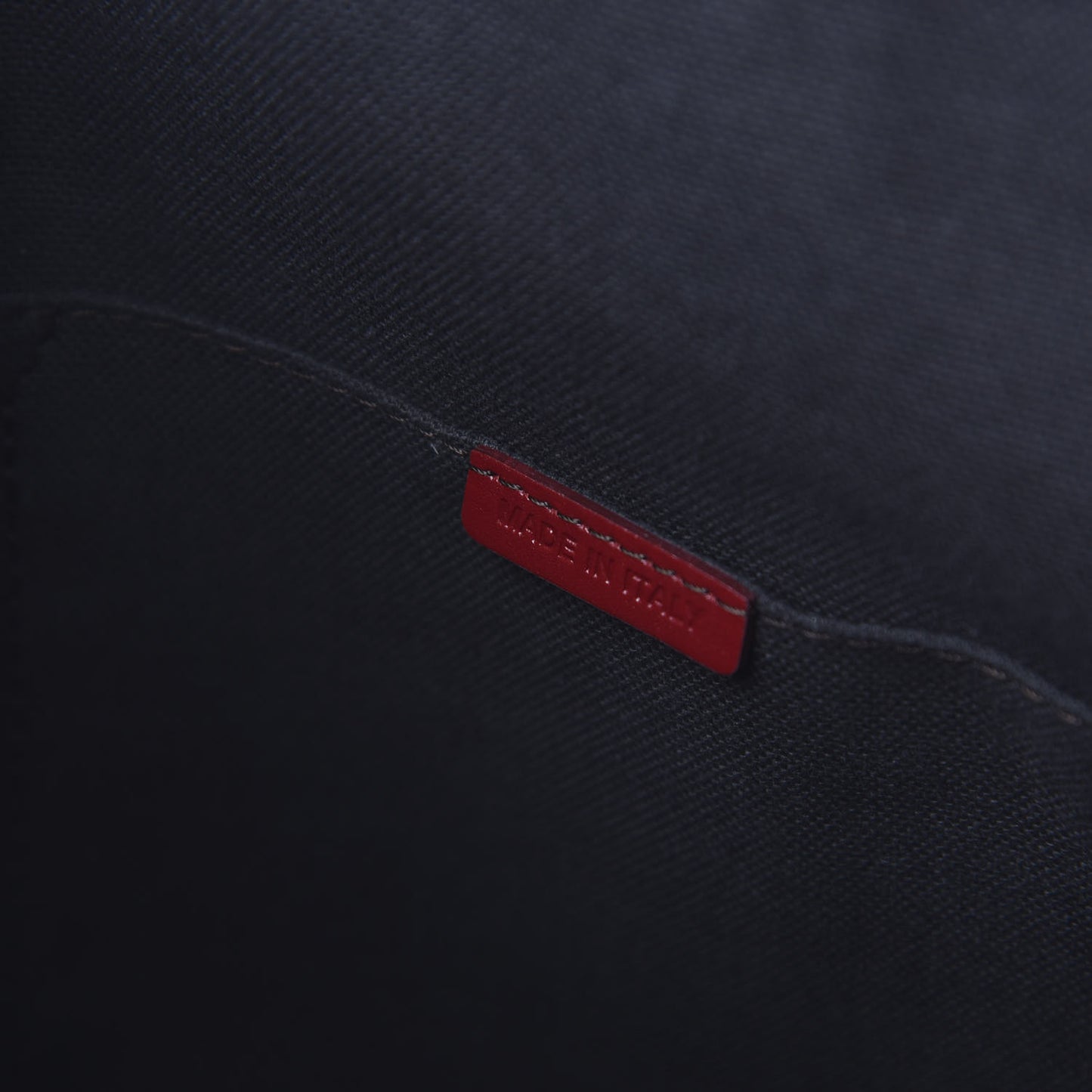 Haymarket Check Small Salisbury Tote Military Red