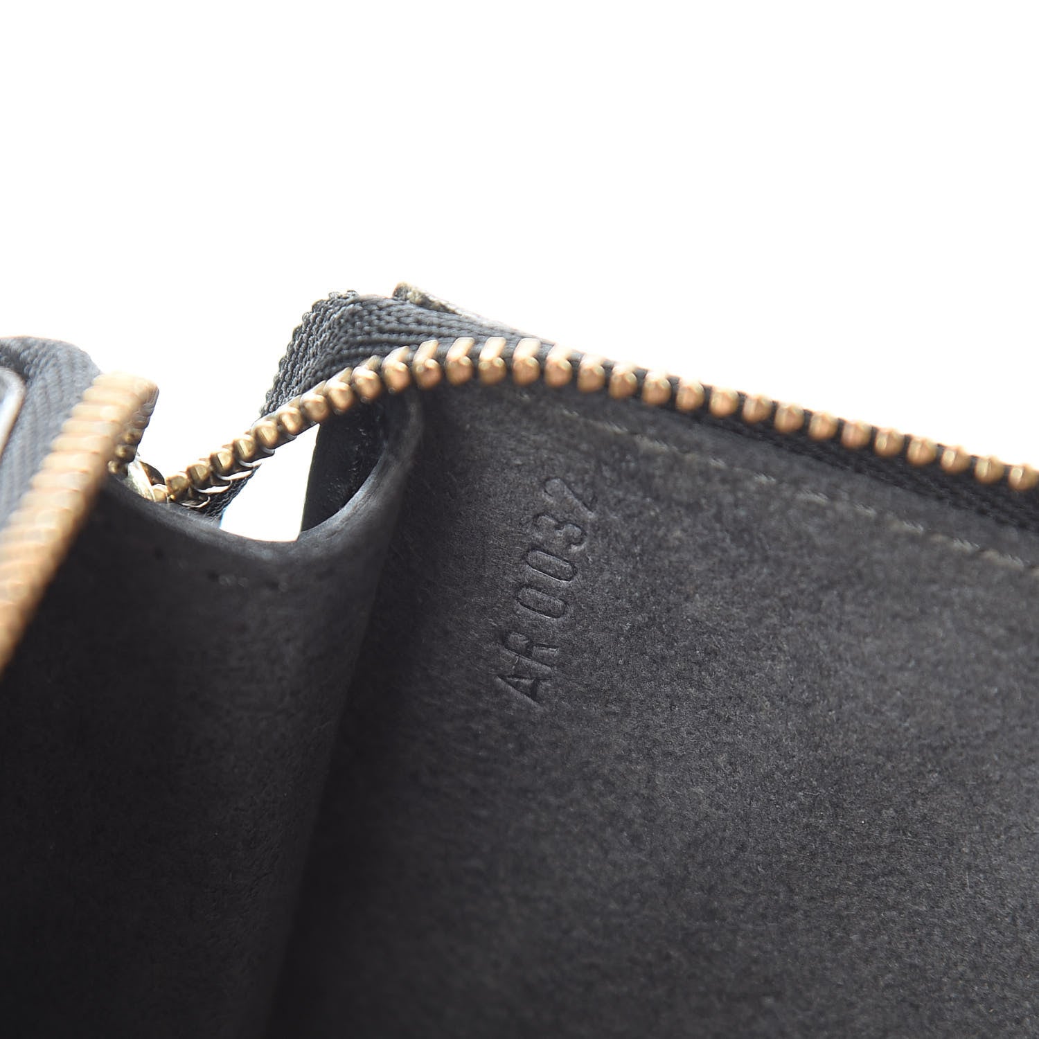 Louis Vuitton Epi Pochette Accessories 24 Black 7 of 10