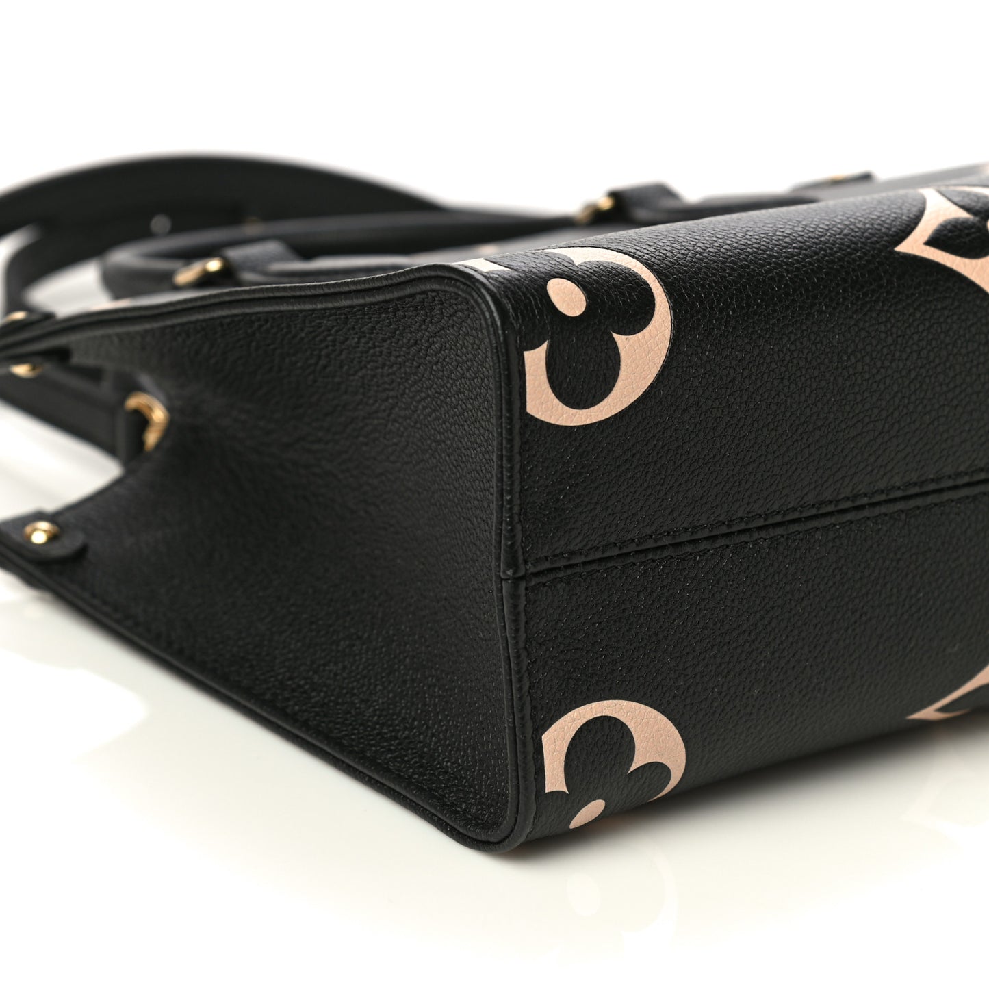 Empreinte Monogram Giant Onthego PM Black Beige