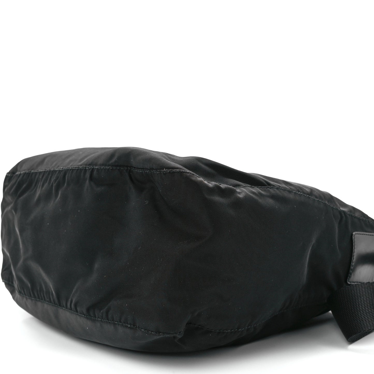 Nylon Flat Messenger Bag Black