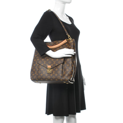 Louis Vuitton Monogram Metis 3 of 9