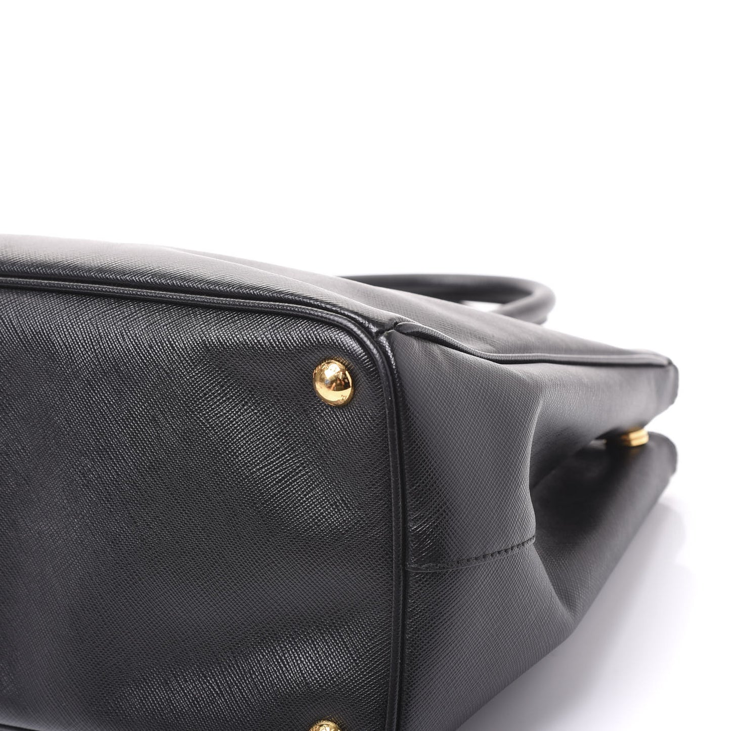 Saffiano Medium Galleria Double Zip Tote Black