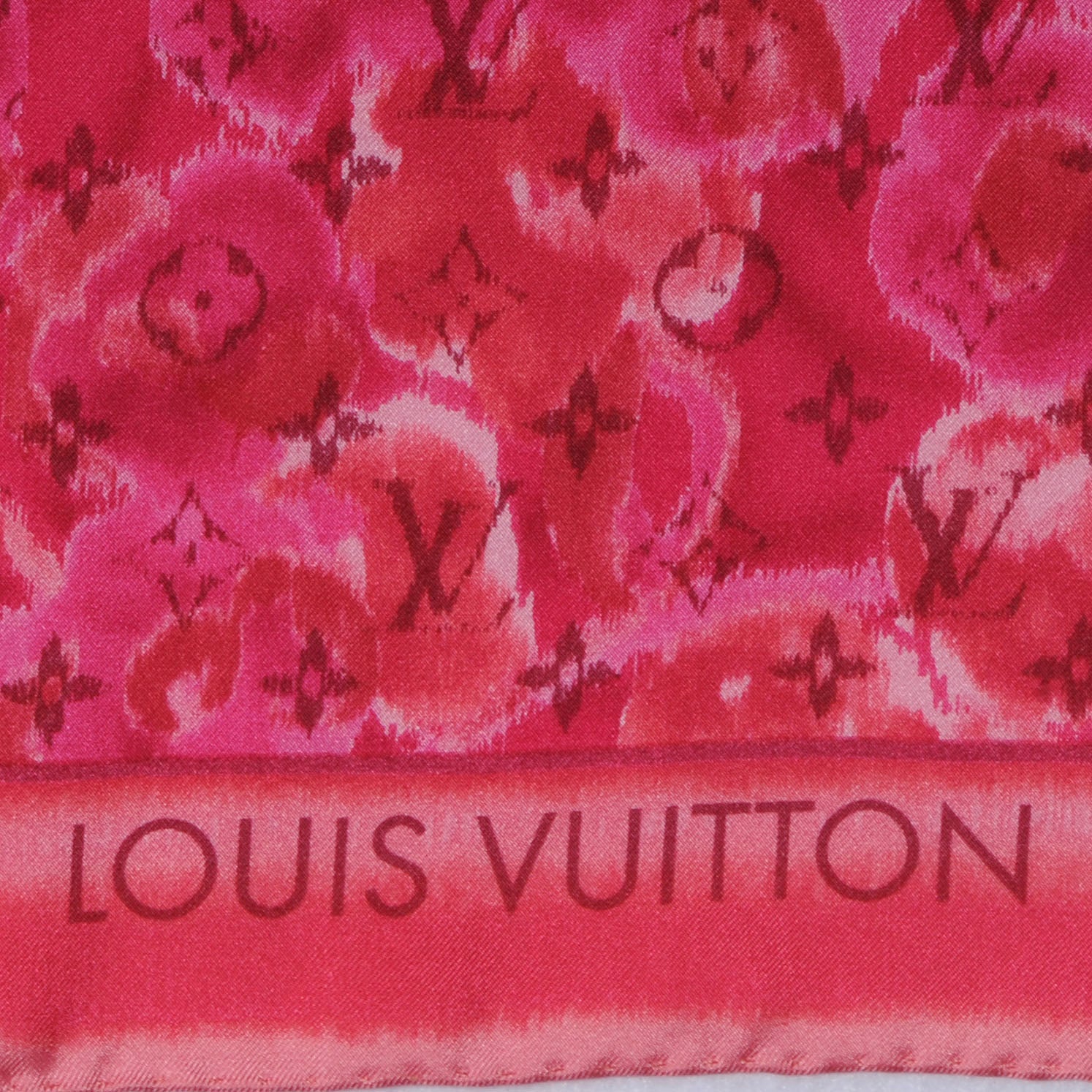 Louis Vuitton Silk Monogram Ikat Summer Square Scarf Rose Indien 1 of 4